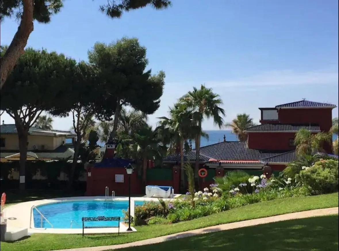 Lovely Apartment At Puerto Banus Marbella Spain